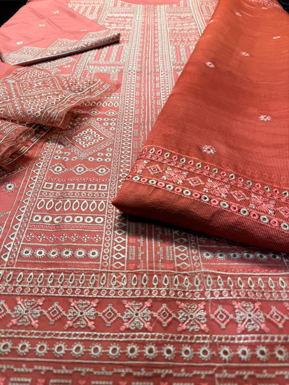 Unstitched Embroidered Dhanak With Net Dupatta 3PC | WC-062