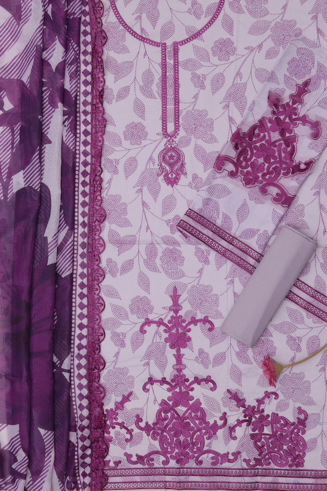 Unstitched Embroidered Lawn 3PC | SC-155B