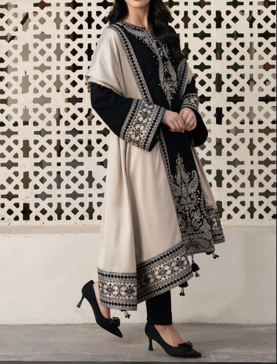 Unstitched Embroidered Dhanak 3PC | WC-049