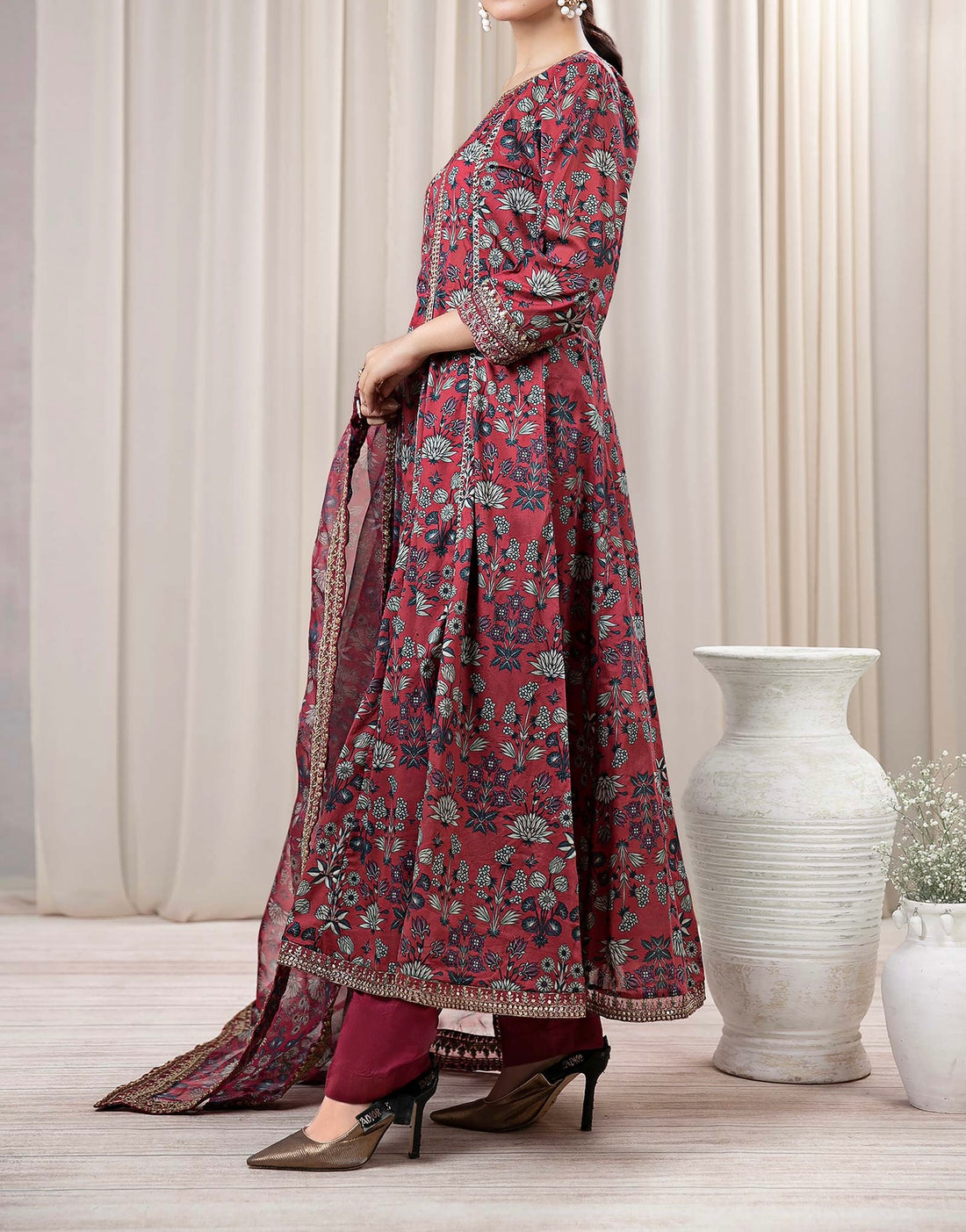 Unstitched Printed Lawn 3PC | SC-104
